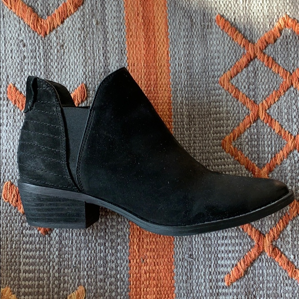 Steve Madden Suede Booties - Brand New